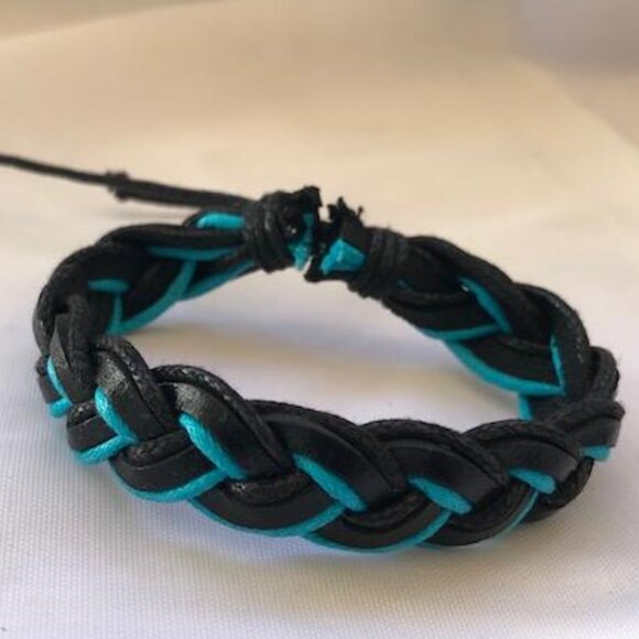 Turquoise & Black Braided Leather Handmade Bracelet Adjustable Wristband - Picture 1 of 1